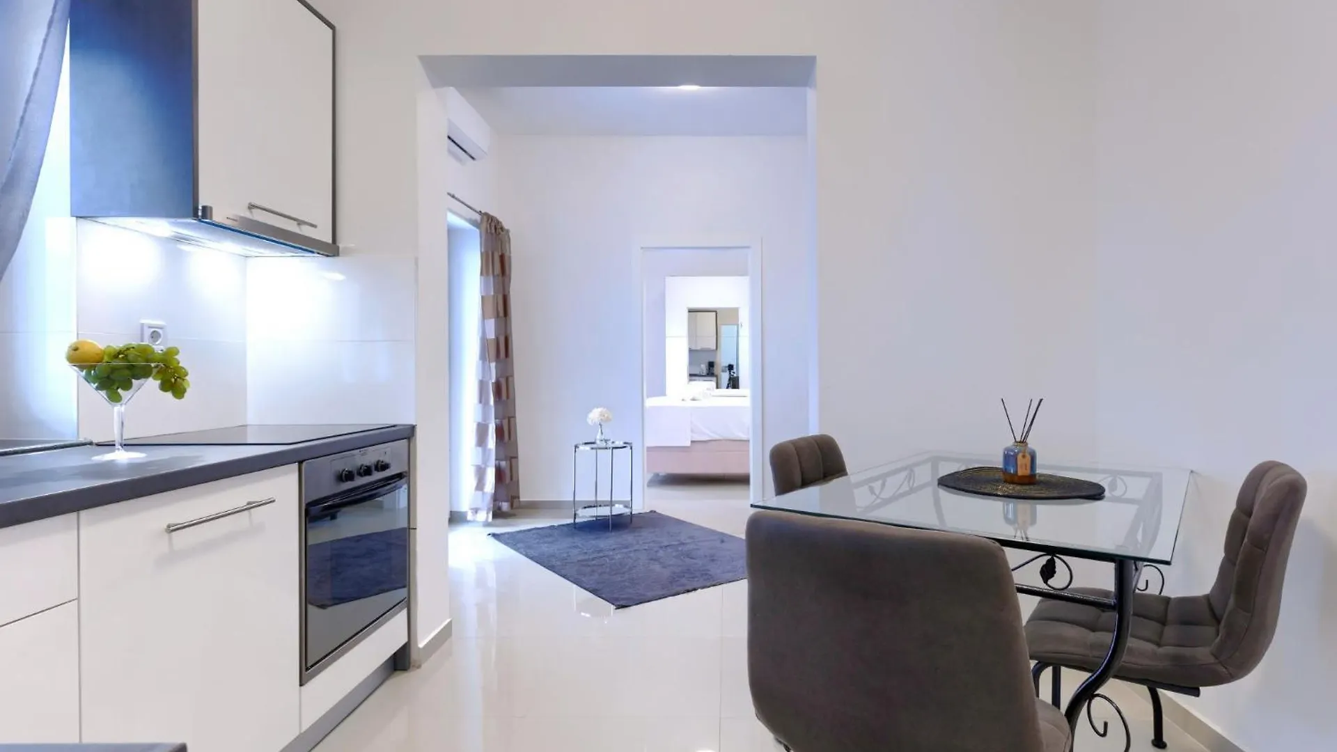 Apartment Villa Amra-1 By Interhome Porec