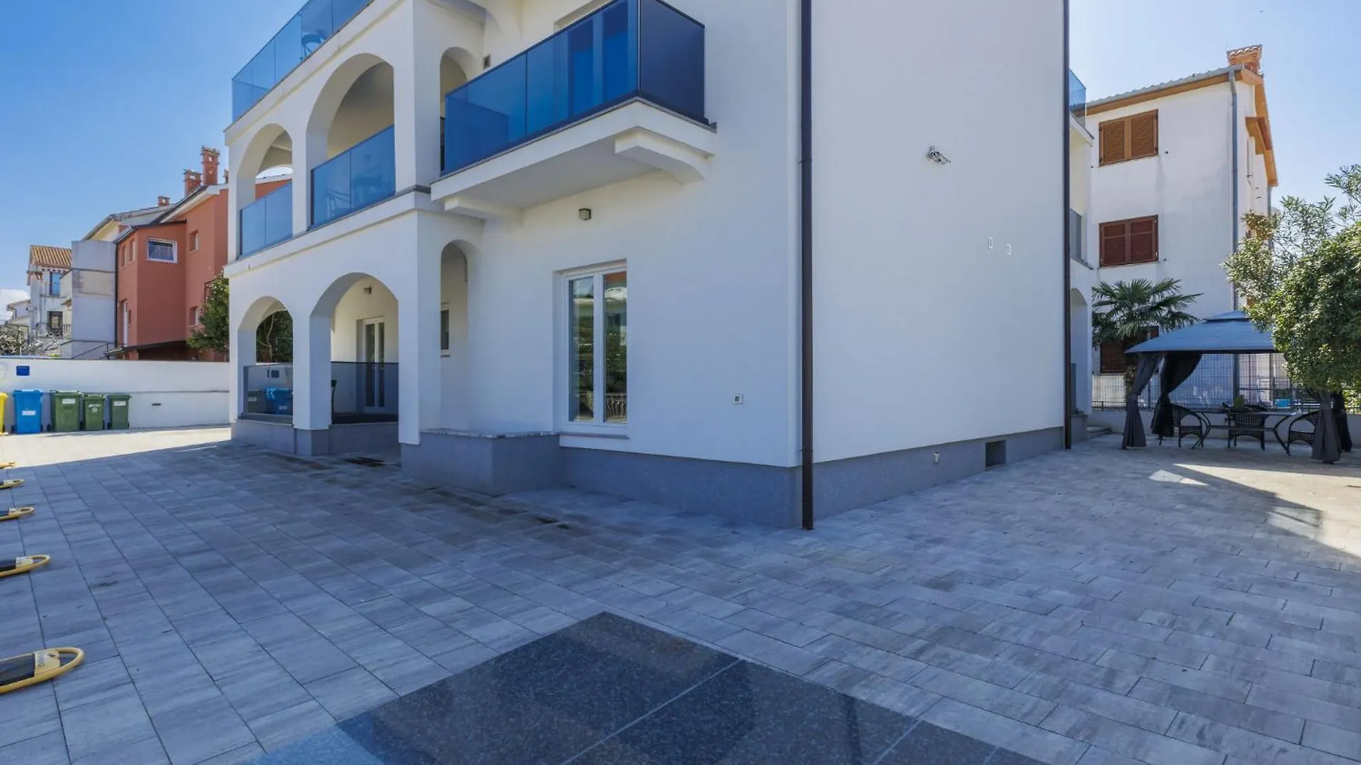 Apartment Villa Amra-1 By Interhome Porec