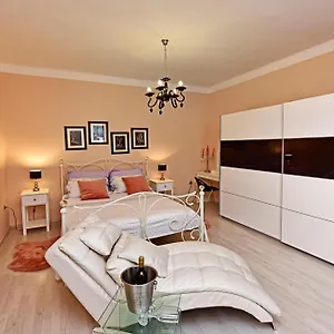 Apartman Herak, Porec